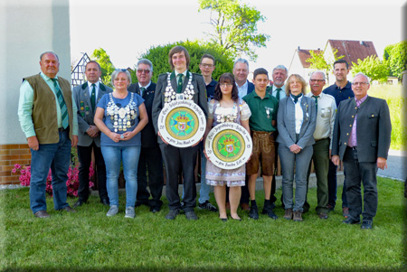 40Ehrengste + HoheitenNOF